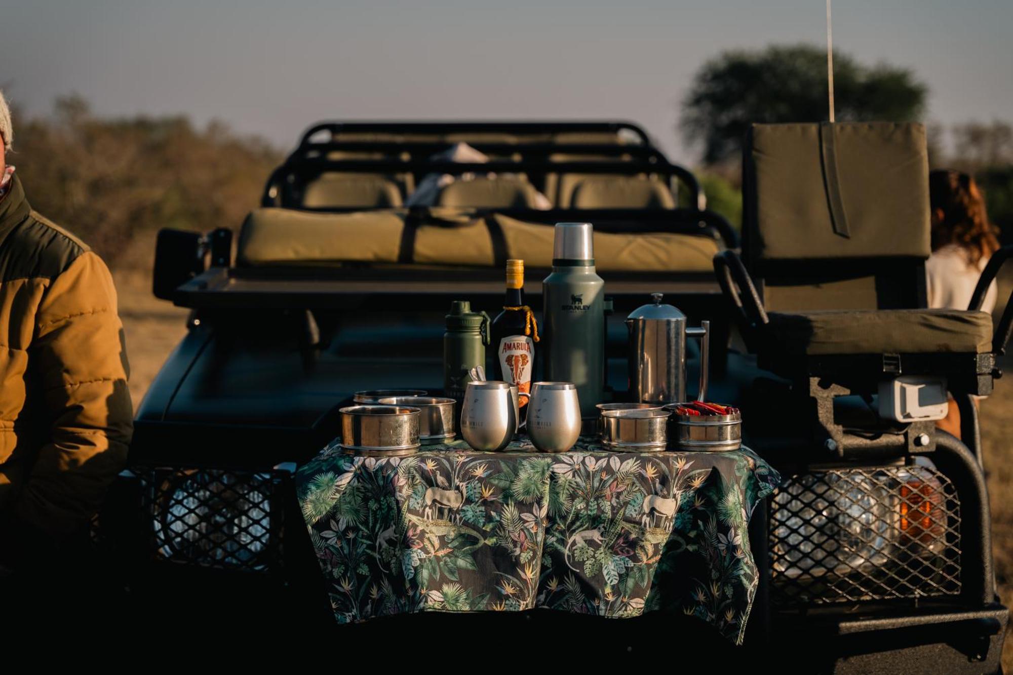 Thornybush Simbambili Lodge Riserva di Sabi Sand Esterno foto